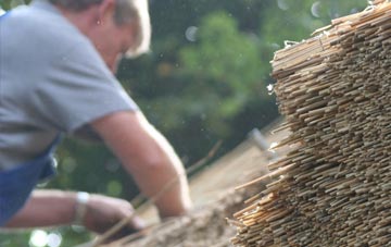 professional Ballydullaghan thatchers